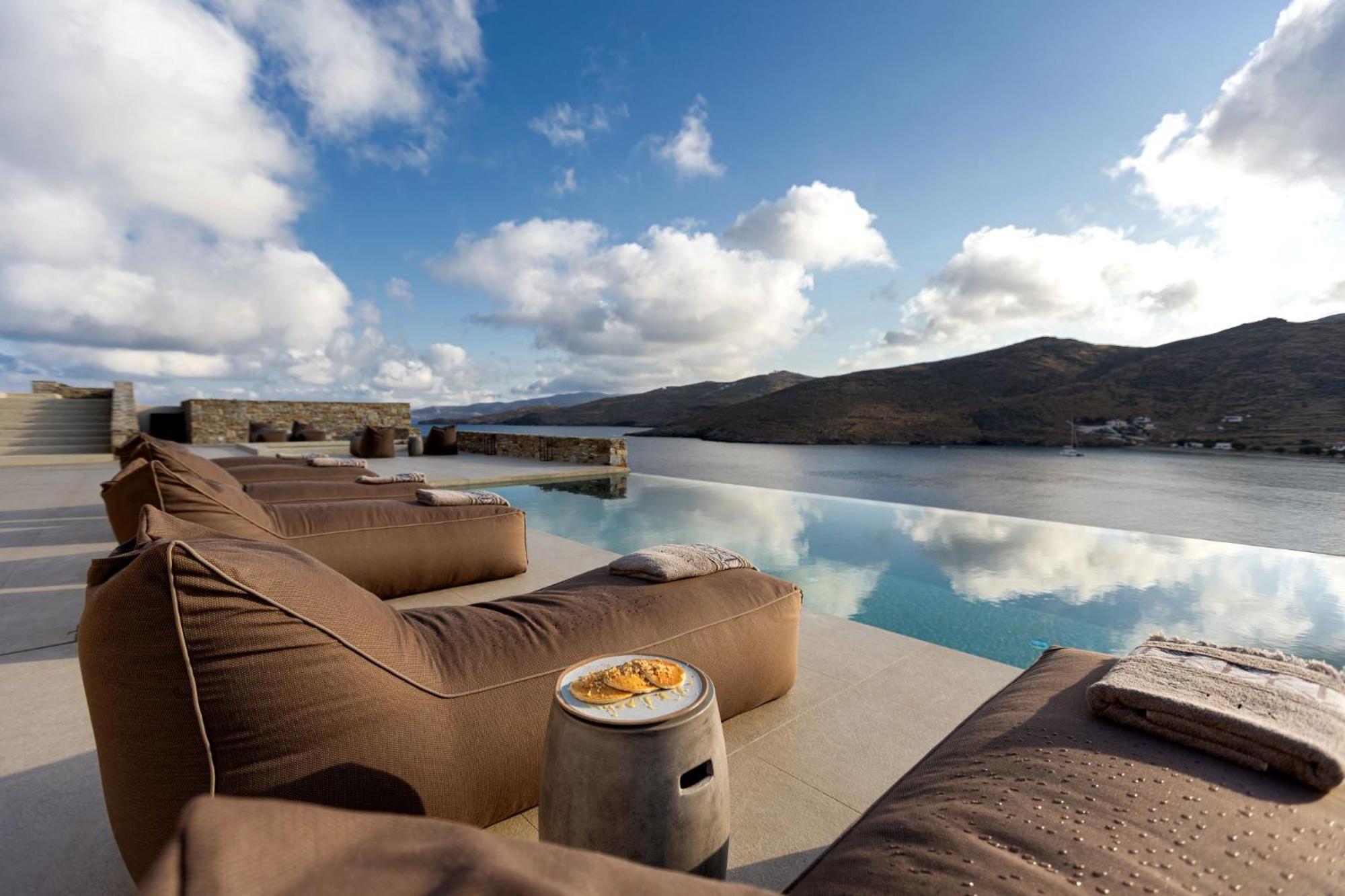 Hotel Yfes Kíthnos Esterno foto